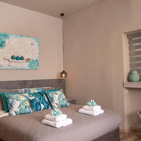 Διαμέρισμα Wisdom Luxury At Plaka *