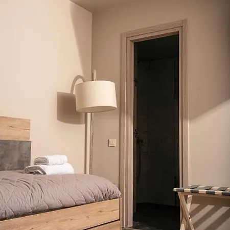 Wisdom Luxury At Plaka *